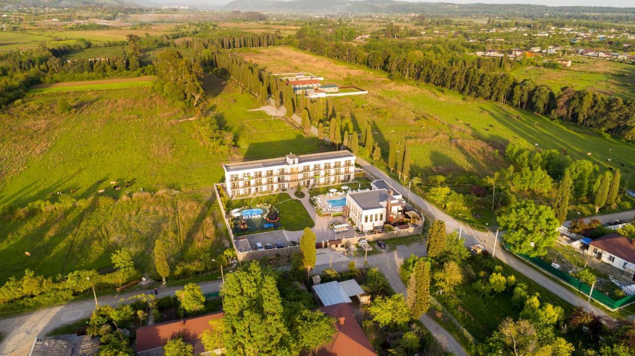 Отель Club Resort Алахадзы Экстерьер фото